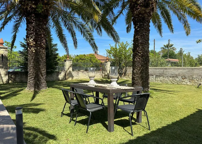 Palm Luxury In Kallithea *
